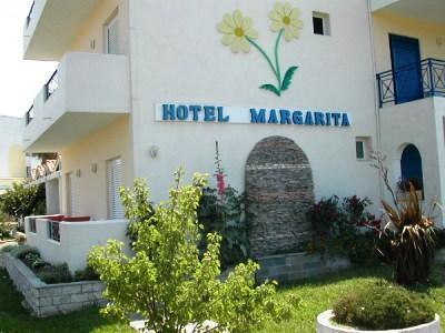 Margarita Beach Hotel Agia Marina Extérieur photo