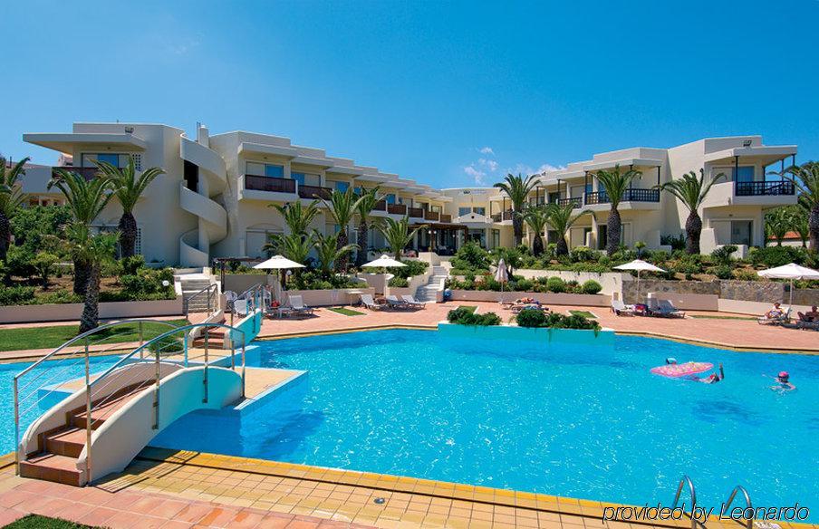 Margarita Beach Hotel Agia Marina Extérieur photo