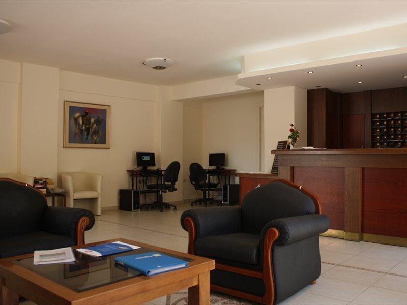 Margarita Beach Hotel Agia Marina Extérieur photo